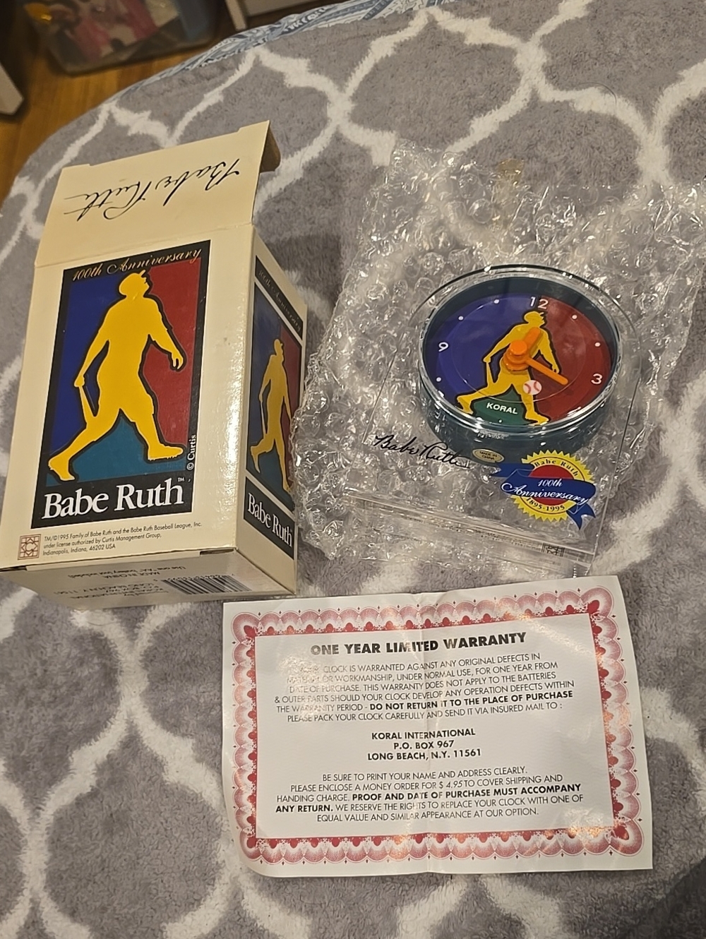 New Babe Ruth 100th Anniversary 1995 Clock